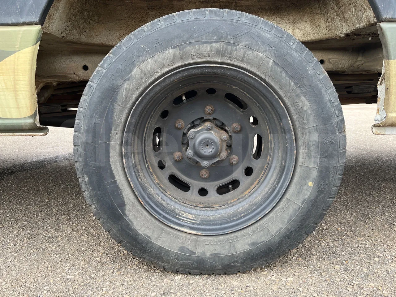 Mercedes-Benz Sprinter 516CDI - EUR5 - 120kW - 7.345m - rear left tire photo