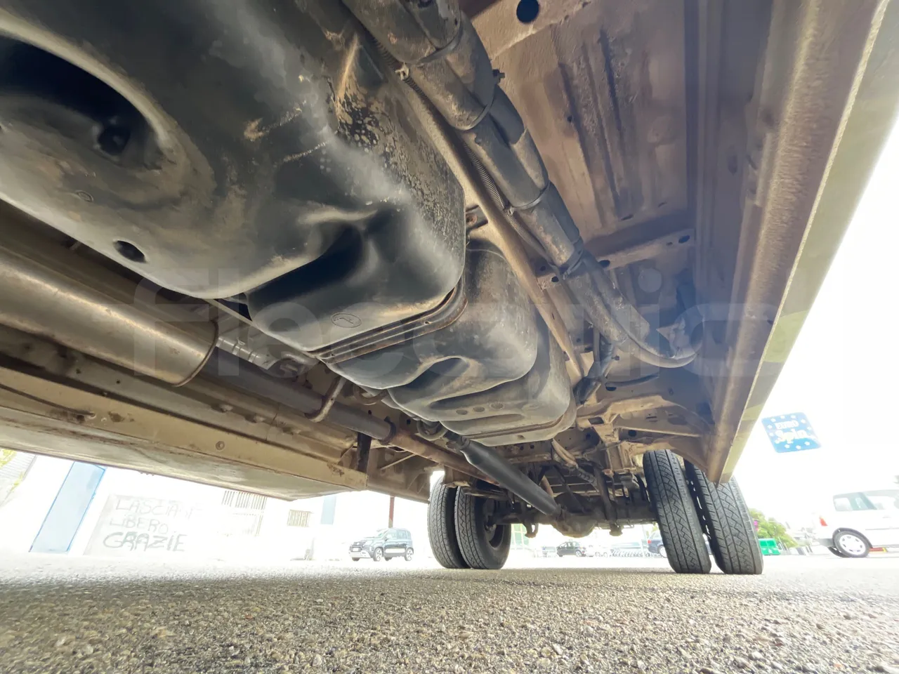 Mercedes-Benz Sprinter 516CDI - EUR5 - 120kW - 7.345m - central undercarriage photo