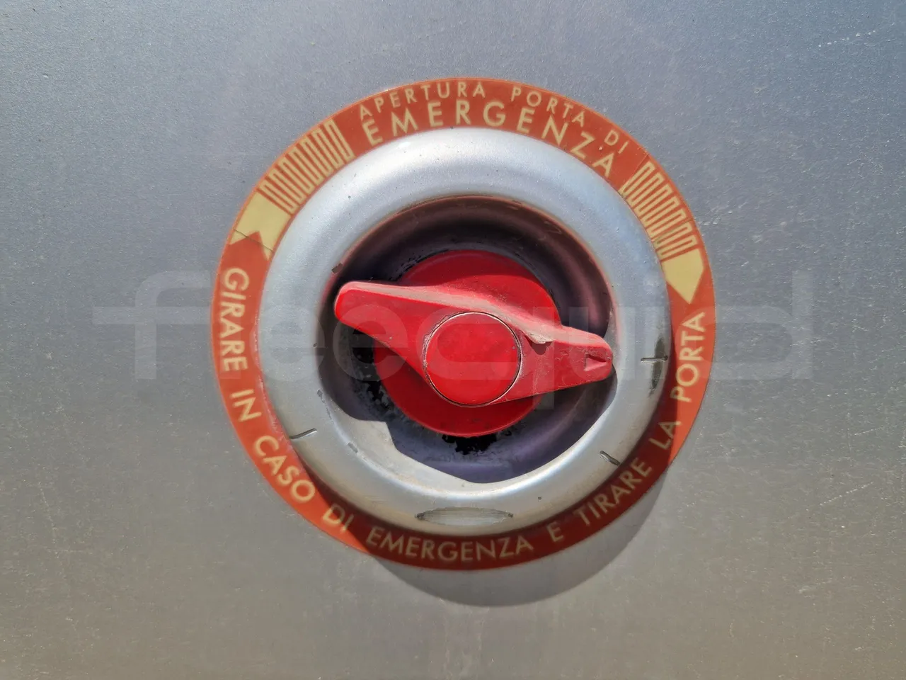 Irizar Scania K380EB - EUR4 - 279kW - 12m - engine plate photo