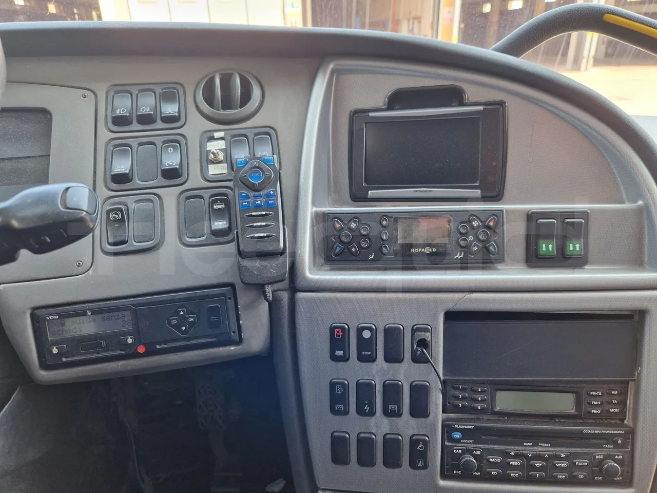Irizar Scania K380EB - EUR4 - 279kW - 12m - onboard devices 1