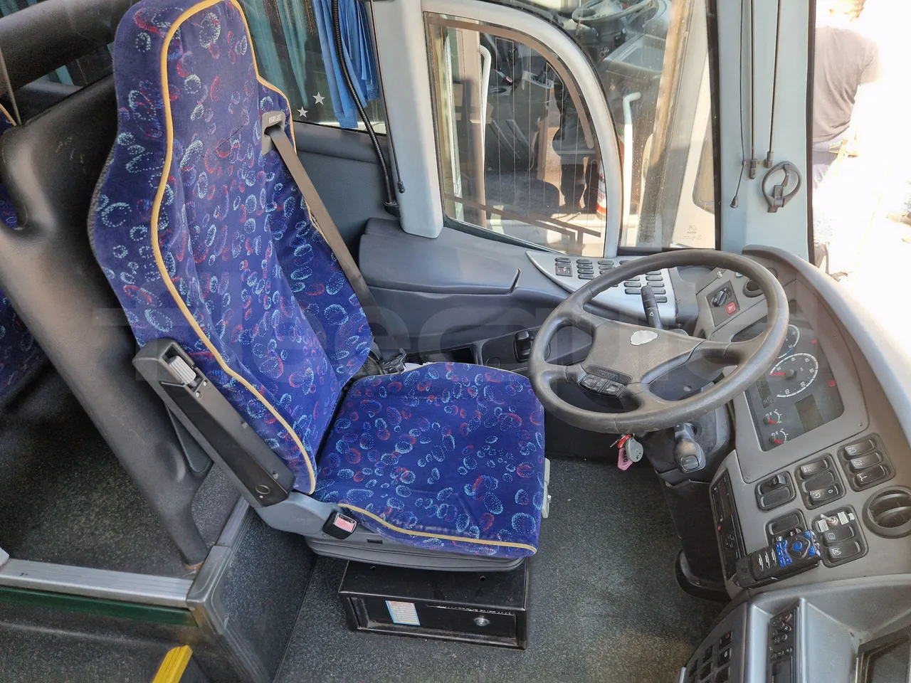 Irizar Scania K380EB - EUR4 - 279kW - 12m - driver's seat photo (mandatory for bus to scrap)
