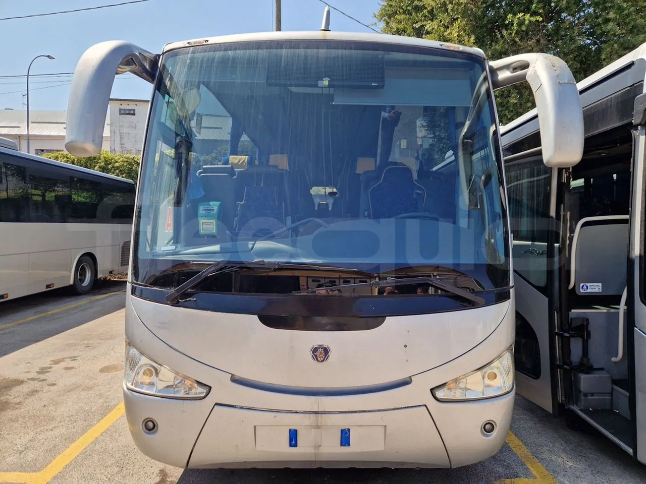 Irizar Scania K380EB - EUR4 - 279kW - 12m - front photo