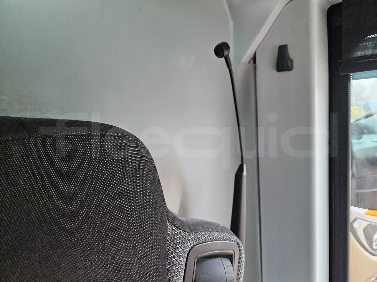 Neoplan Skyliner L- EURO 6 - 368 kW - 14.00m - driver microphone accessories photo