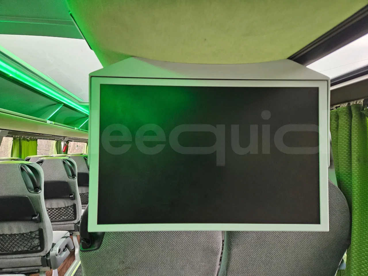 Neoplan Skyliner L- EURO 6 - 368 kW - 14.00m - monitor detail photo