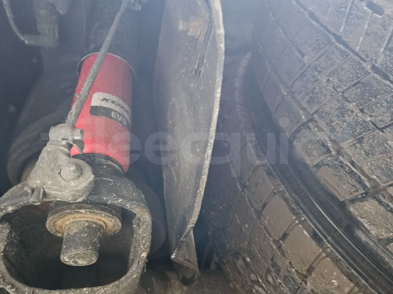 Neoplan Skyliner L- EURO 6 - 368 kW - 14.00m - axel 3 shock absorbers 1 left