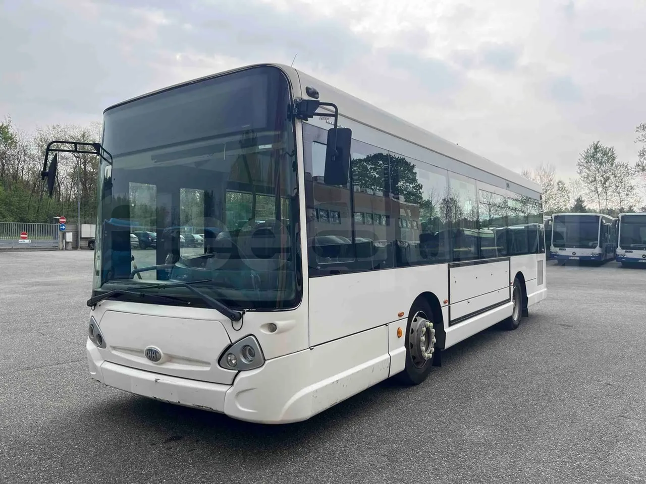 Heuliez GX127 GX127  - Euro5 - 160kW - 9.420mt - 3/4 front left