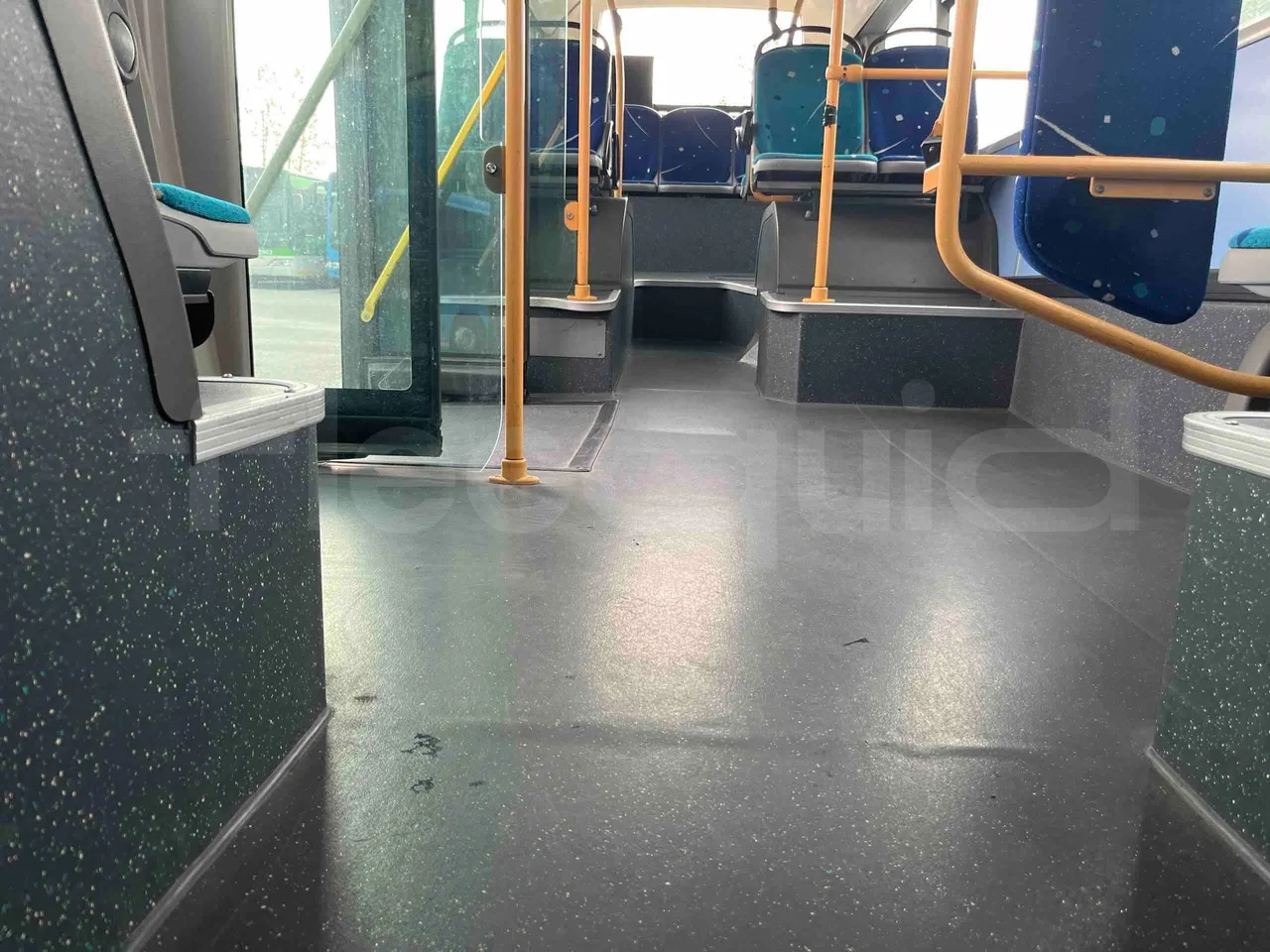 Heuliez GX127 GX127  - Euro5 - 160kW - 9.420mt - seat brackets photo