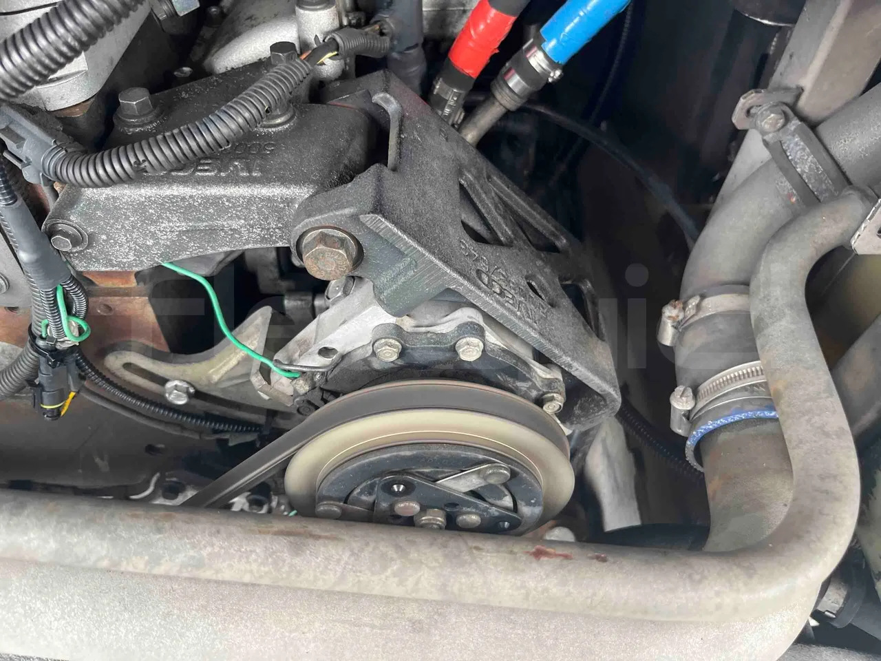 Heuliez GX127 GX127  - Euro5 - 160kW - 9.420mt - air conditioning compressor