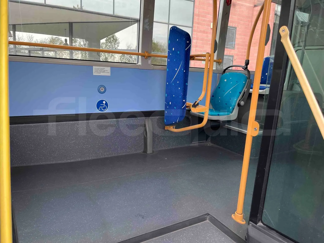 Heuliez GX127 GX127  - Euro5 - 160kW - 9.420mt - folding seat photo