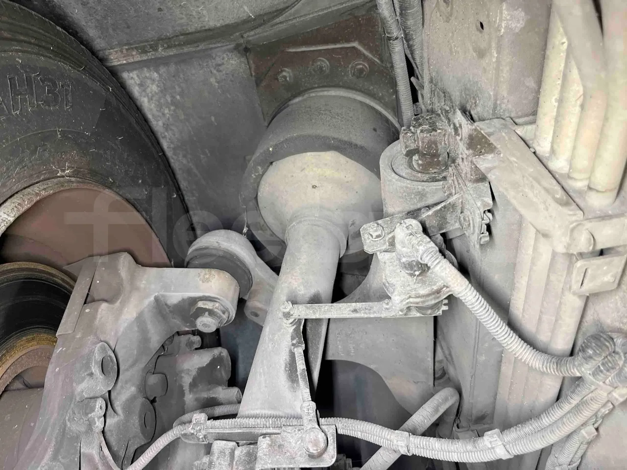Heuliez GX127 GX127  - Euro5 - 160kW - 9.420mt - front air springs left