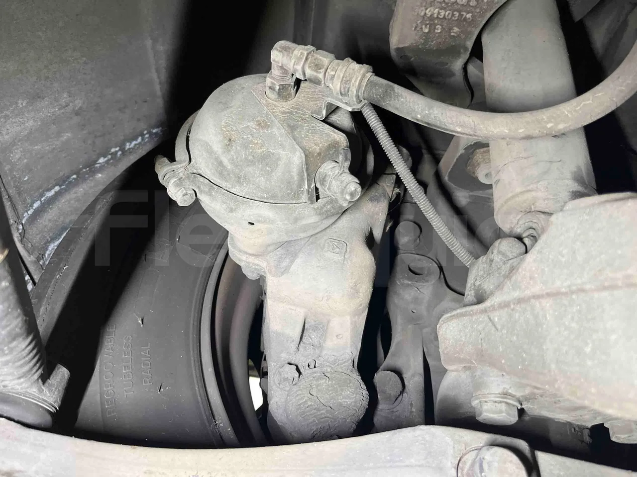 Heuliez GX127 GX127  - Euro5 - 160kW - 9.420mt - front brake calipers right