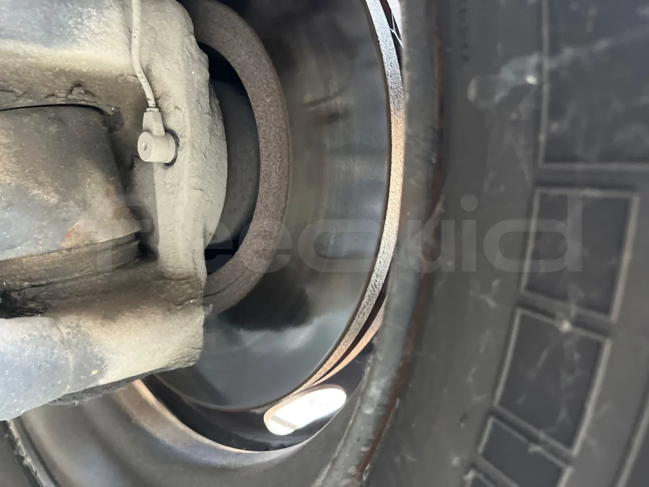 Man Lion's City T A78 - EUR4 - 191kW - 11.857m - front discs left