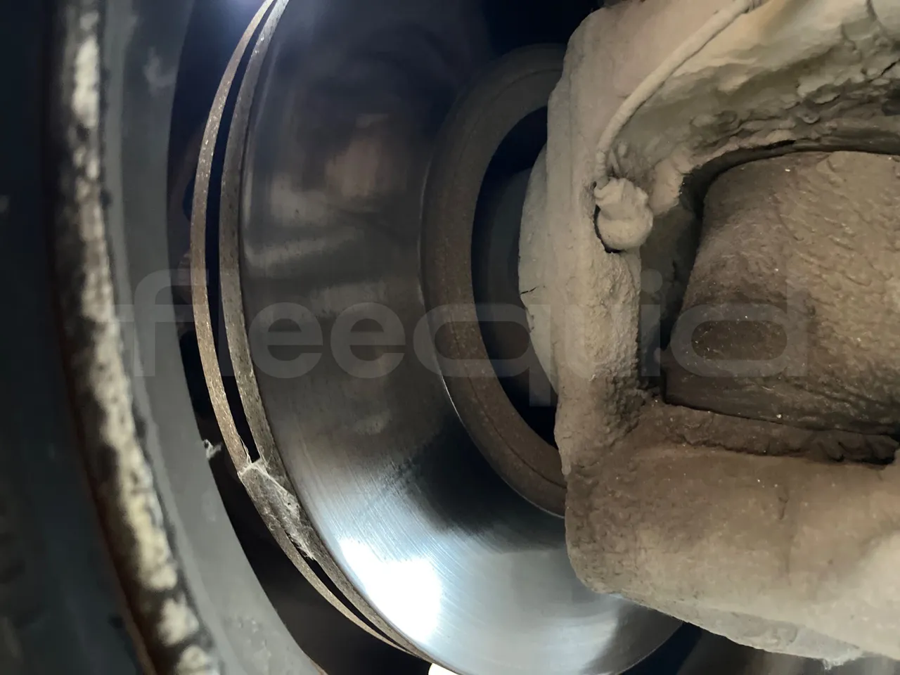 Man Lion's City T A78 - EUR4 - 191kW - 11.857m - front discs right