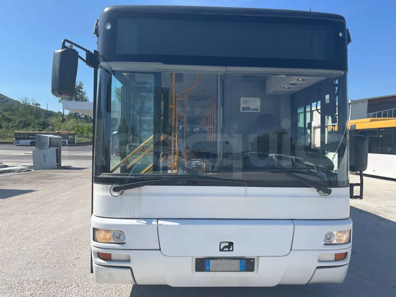 Man Lion's City T A78 - EUR4 - 191kW - 11.857m - front photo