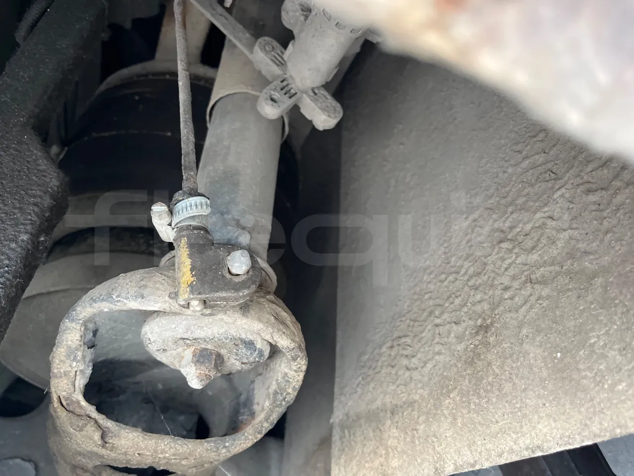 Man Lion's City T A78 - EUR4 - 191kW - 11.857m - axle 2 shock absorbers 1 left