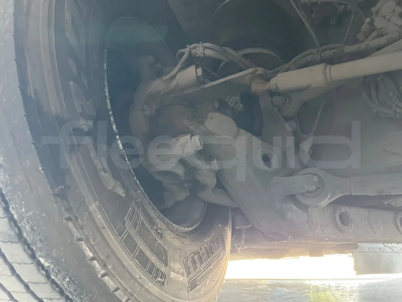 Man Lion's City T A78 - EUR4 - 191kW - 11.857m - front axle right side