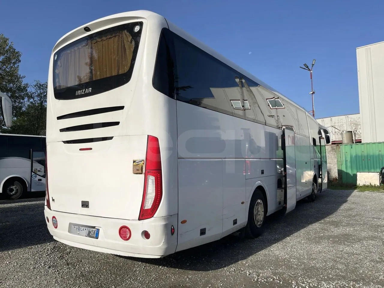 Irizar i6 M325-10 - EUR5 -  324kW - 12.2m - 3/4 right rear doors open
