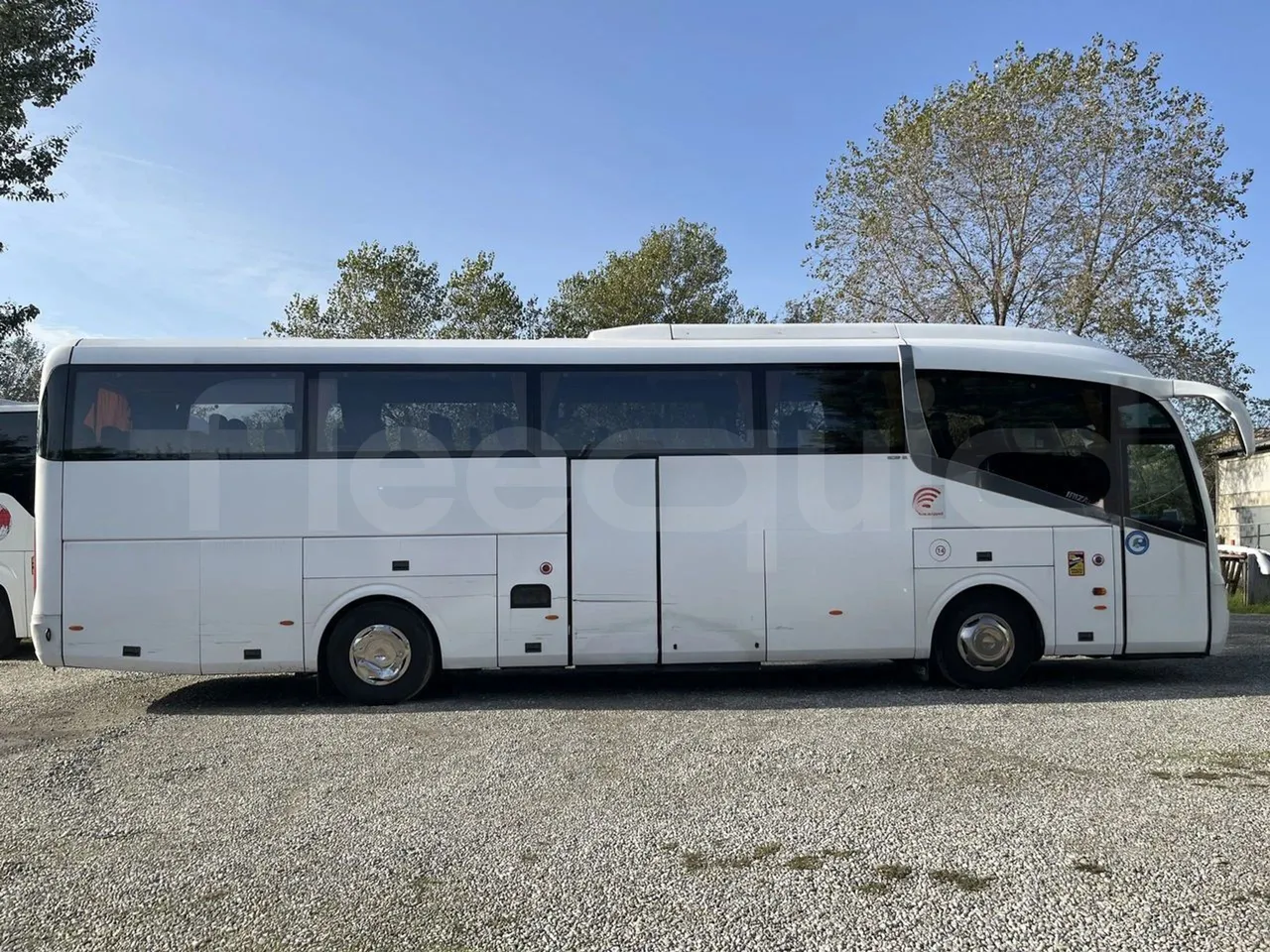 Irizar i6 M325-10 - EUR5 -  324kW - 12.2m - right side doors closed