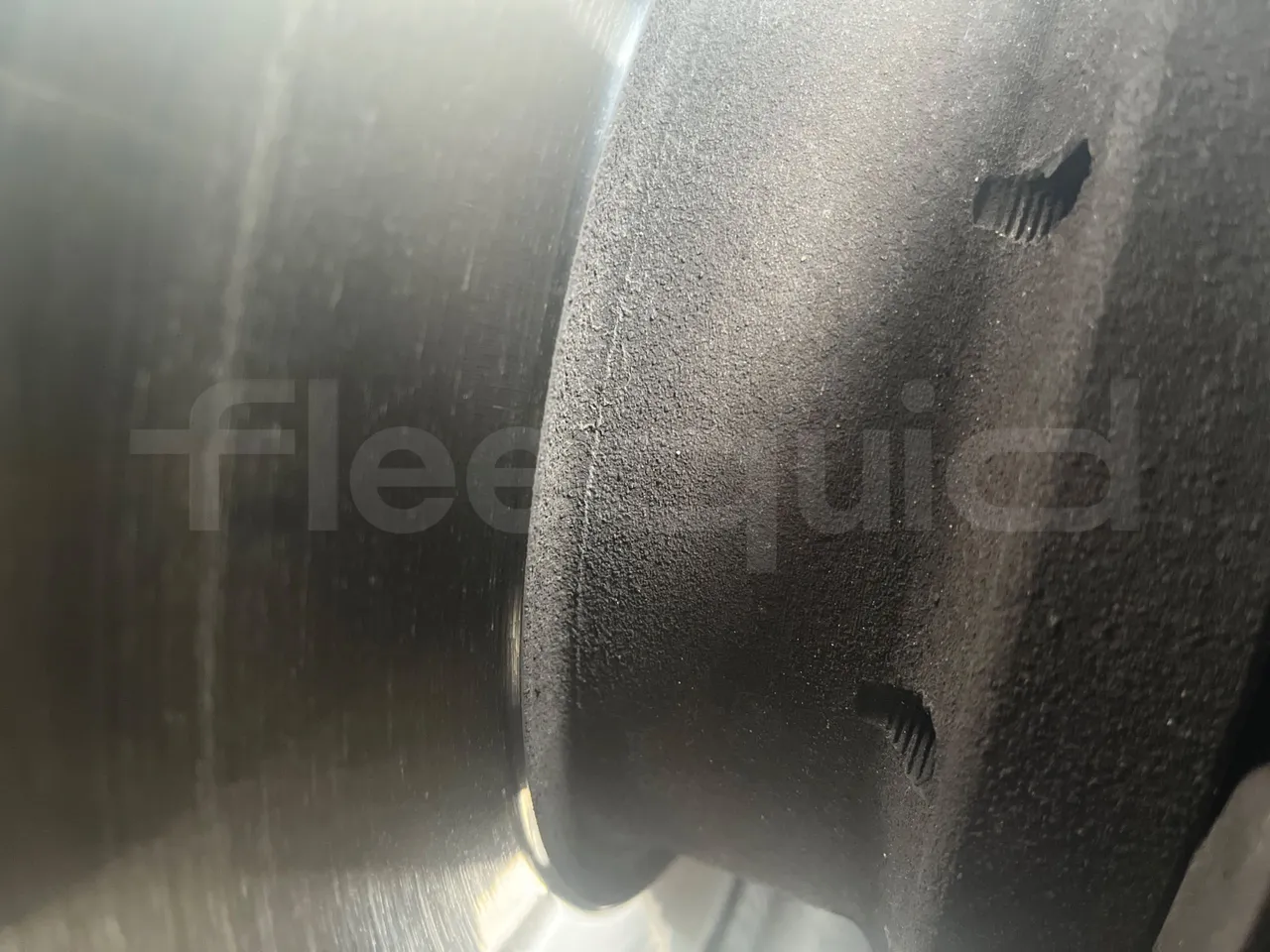 Mercedes-Benz OC500LE 1830H - EUR4 - 220kW -13.200m - front discs left