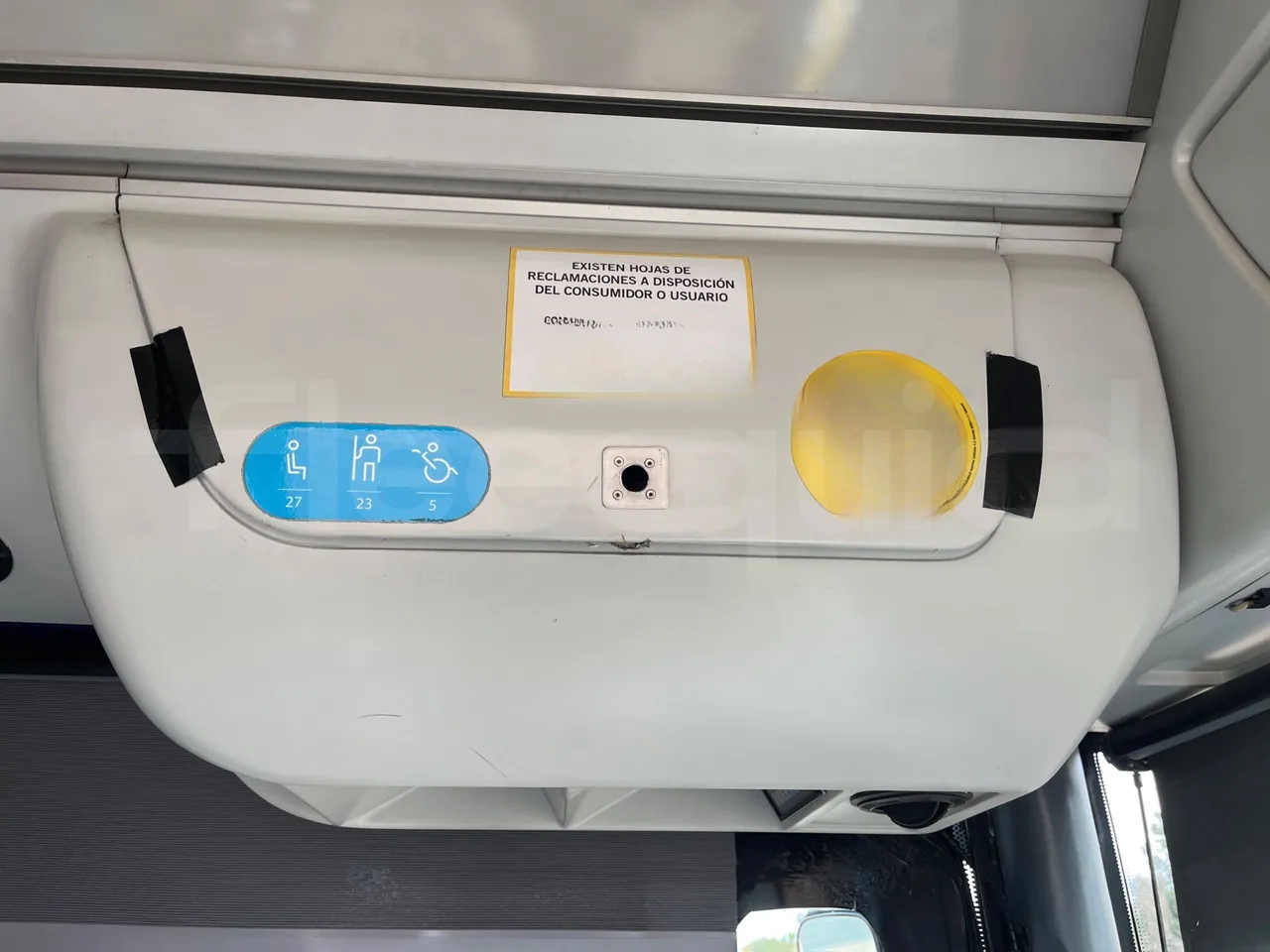 Mercedes-Benz OC500LE 1830H - EUR4 - 220kW -13.200m - seat plate photo