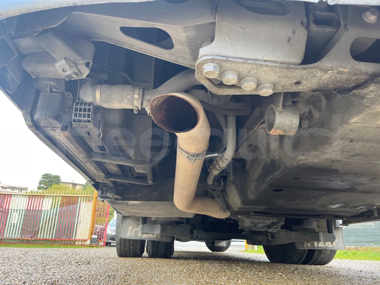Irizar i6 12.35 - Euro6 - 305kW - 12.200mt - exhaust photo