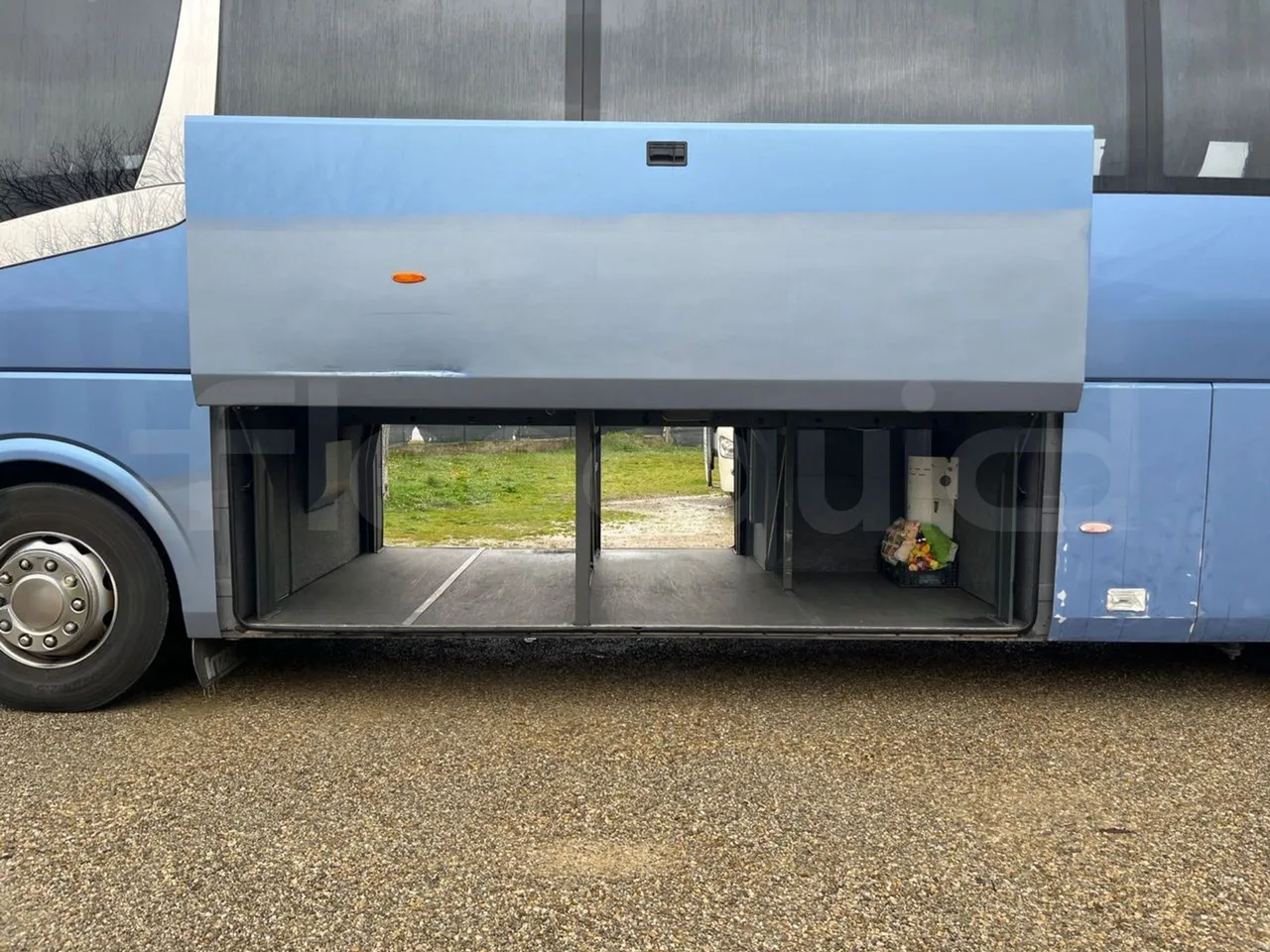 Irizar i6 12.35 - Euro6 - 305kW - 12.200mt - luggage rack photo