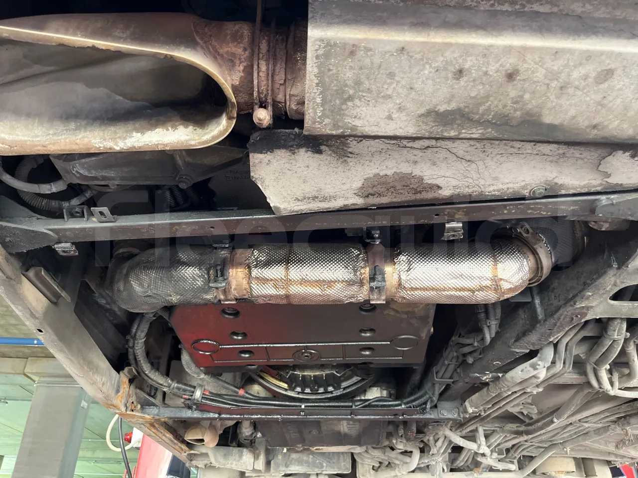 Mercedes-Benz Conecto 628B01 - EUR6 - 220kW - 11.966m - engine without protection