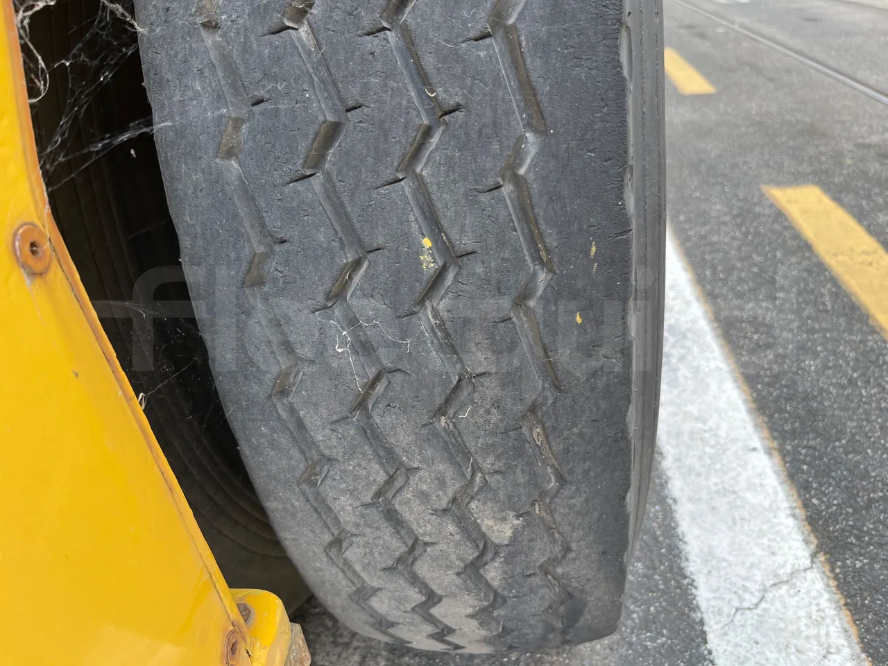Manghi Gru MTA 160/1 MTA 160/1 - 81kW - tread condition front tires right
