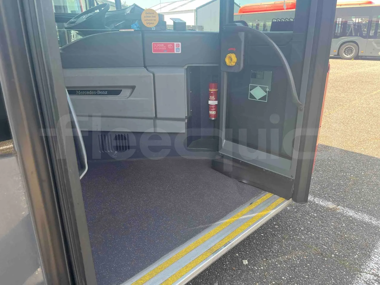 Mercedes-Benz Citaro - hostes microphone accessories photo