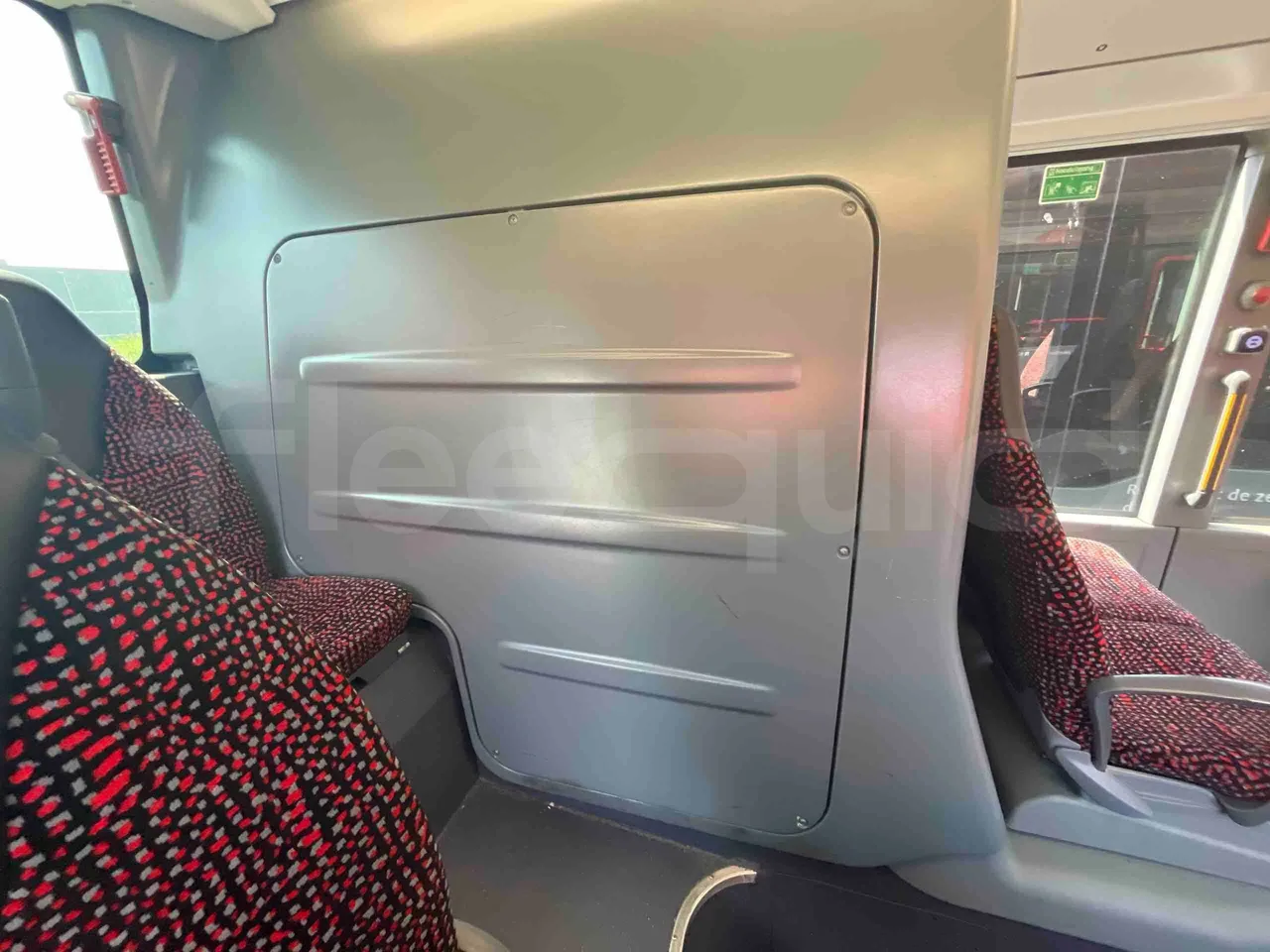 Mercedes-Benz Citaro - toilette accessories photo