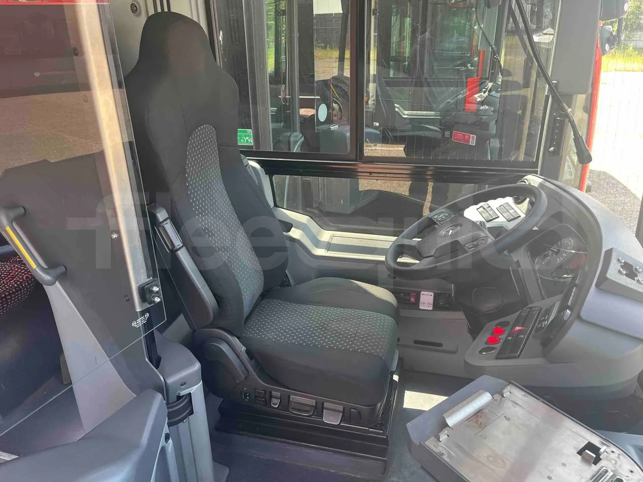 Mercedes-Benz Citaro - driver's seat photo