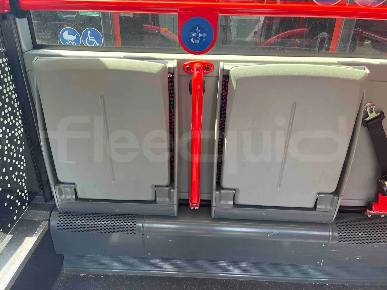 Mercedes-Benz Citaro - folding seat photo