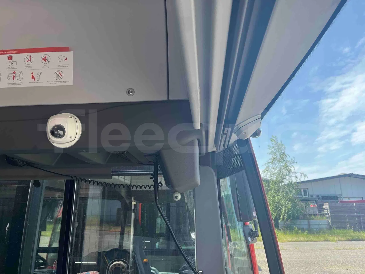 Mercedes-Benz Citaro - roof hatch 3