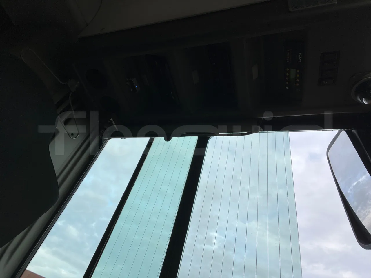 Mercedes-Benz Citaro 628 02 - Euro 6 - 220 kW - 12.140 mt - onboard devices 2