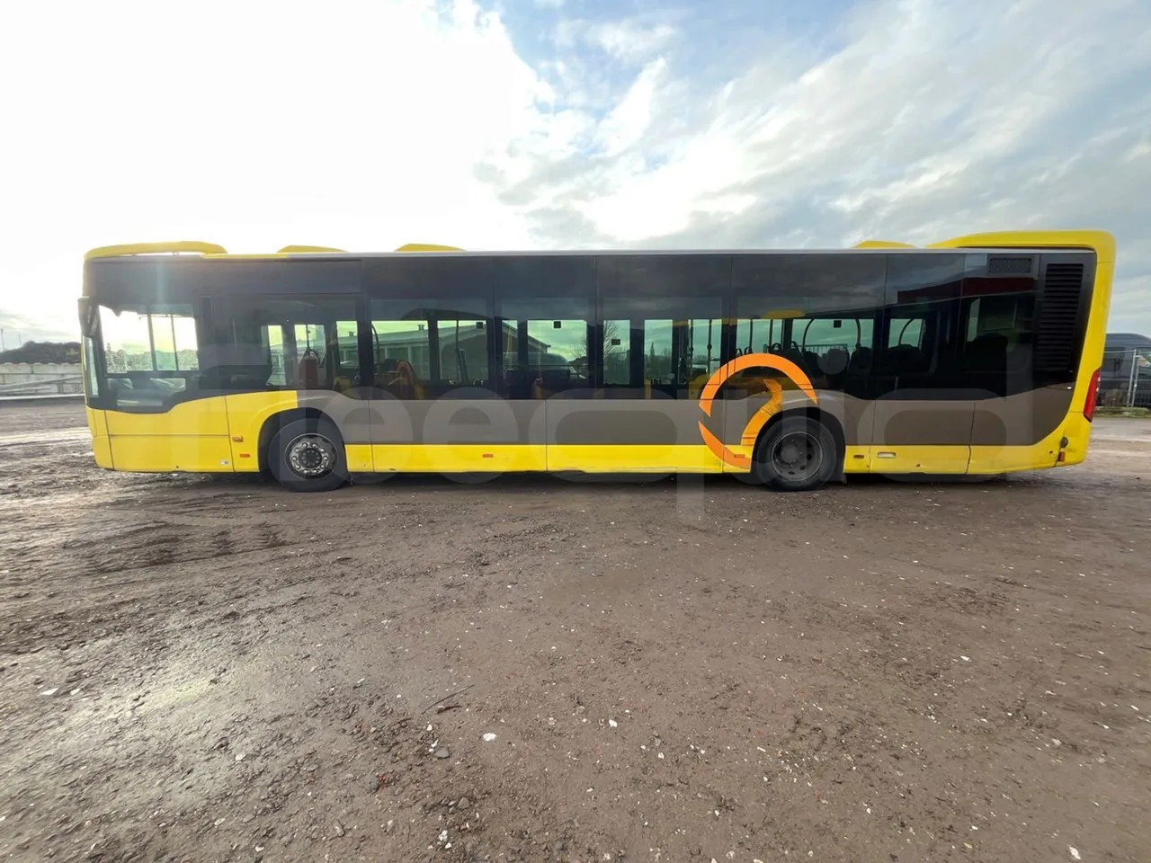 Mercedes-Benz Citaro 628 02 - Euro 6 - 220 kW - 12.140 mt - left side photo
