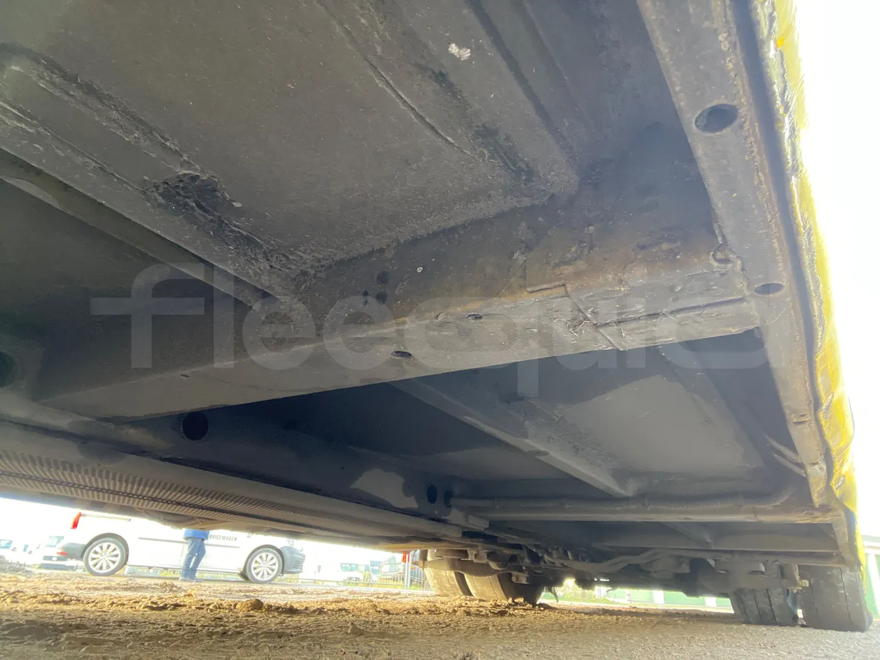 Mercedes-Benz Citaro 628 02 - Euro 6 - 220 kW - 12.140 mt - central undercarriage photo