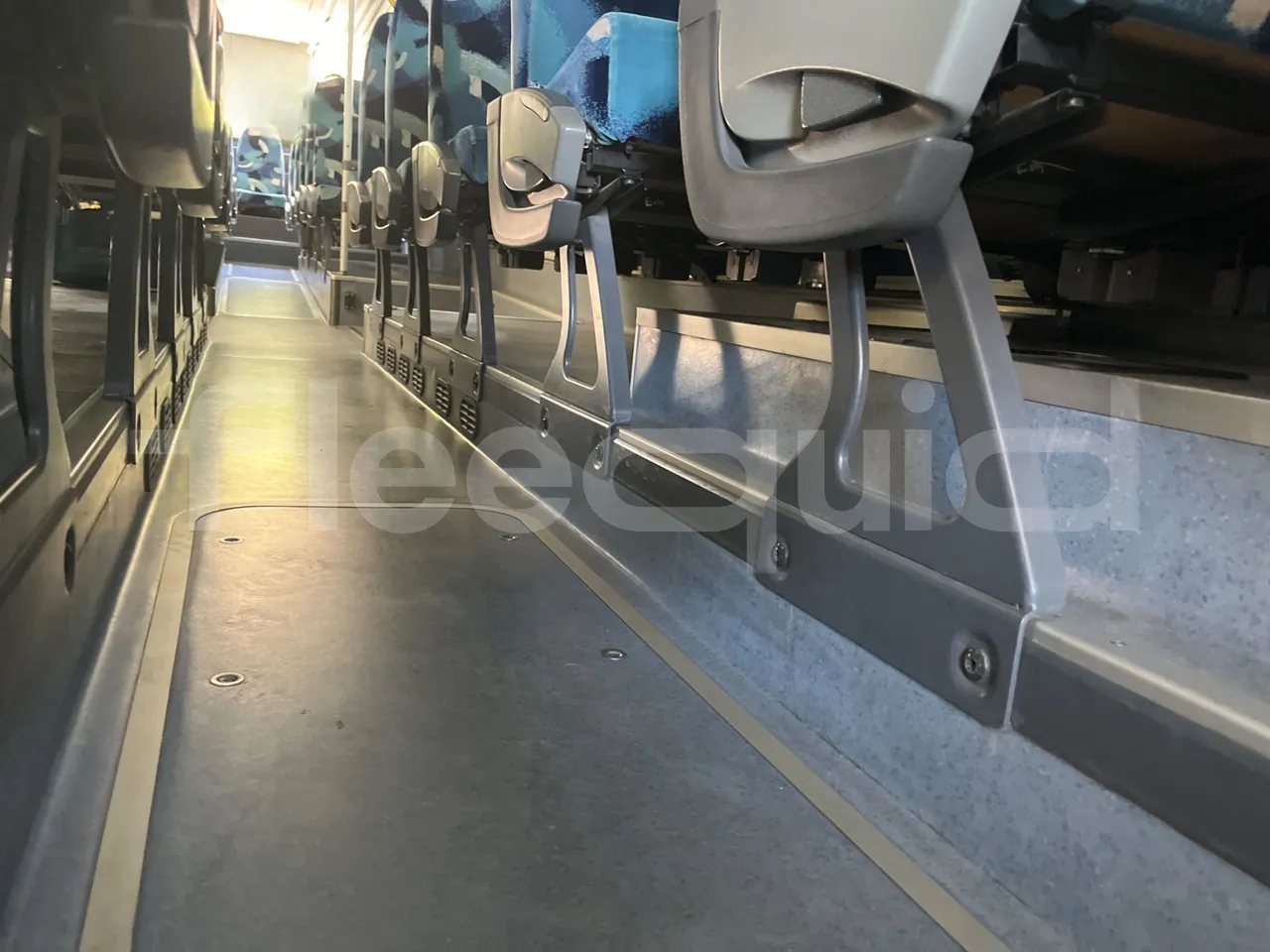 Setra S415 S415 UL-E5/ Euro 5 - 260 Kw - 12,2 Mt - seat brackets photo