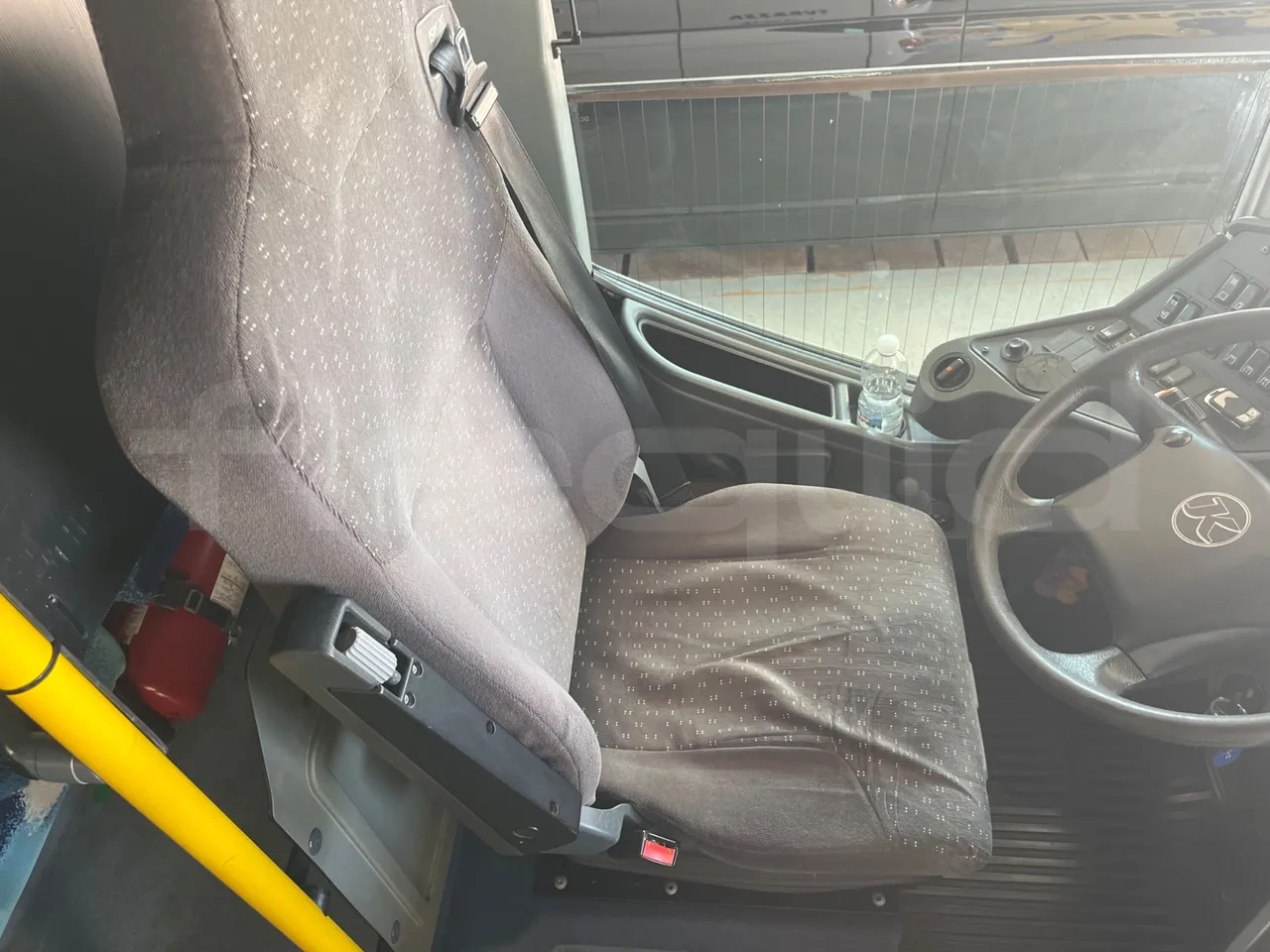 Setra S415 S415 UL-E5/ Euro 5 - 260 Kw - 12,2 Mt - driver's seat photo (mandatory for bus to scrap)