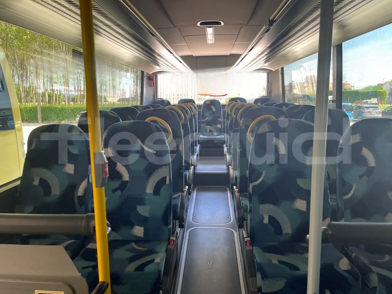 Setra S415 S415 UL-E5/ Euro 5 - 260 Kw - 12,2 Mt - reverse view middle aisle