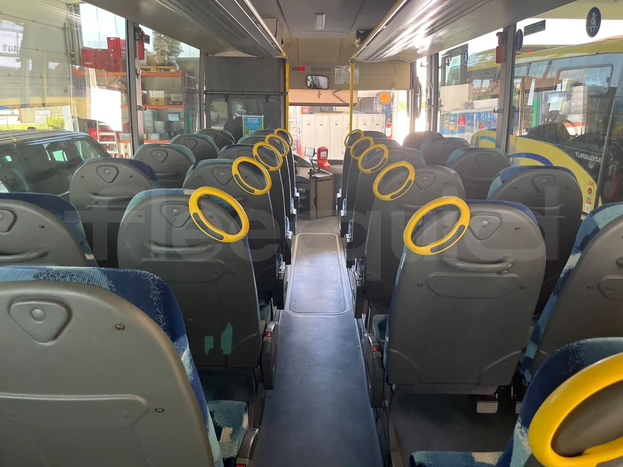 Setra S415 S415 UL-E5/ Euro 5 - 260 Kw - 12,2 Mt - forward view all seats last row height