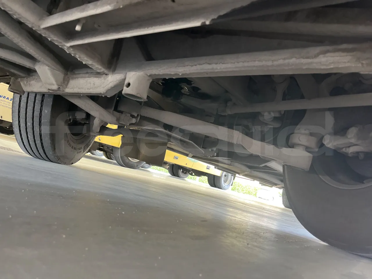 Setra S415 S415 UL-E5/ Euro 5 - 260 Kw - 12,2 Mt - front axle central