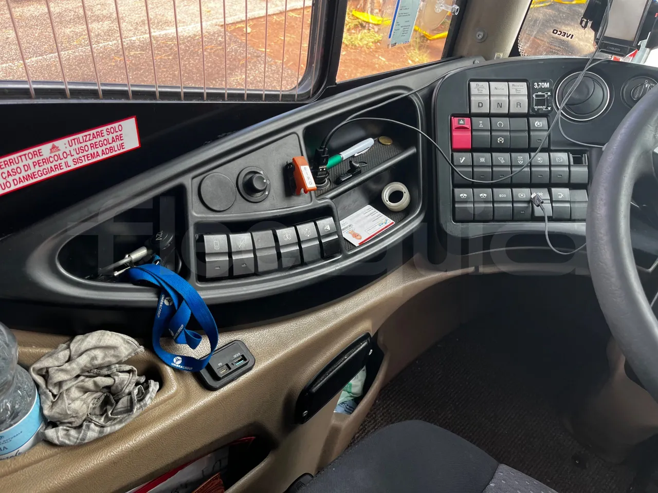 Iveco Magelys - onboard devices 3