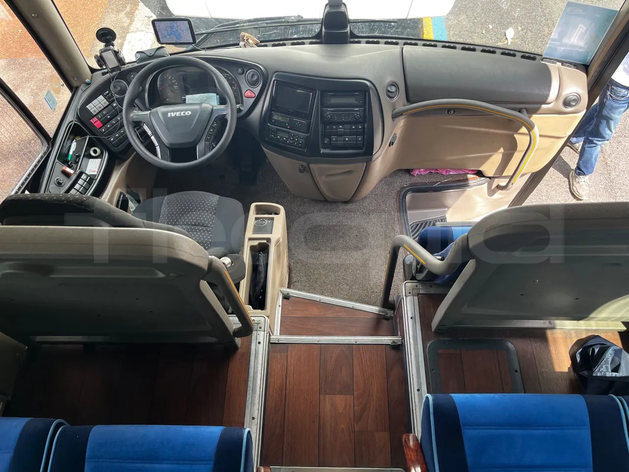 Iveco Magelys - buttons panels on