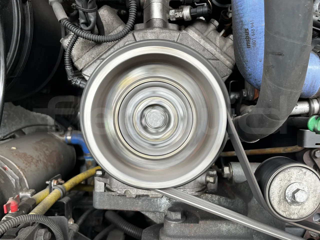 Iveco Magelys - air conditioning compressor