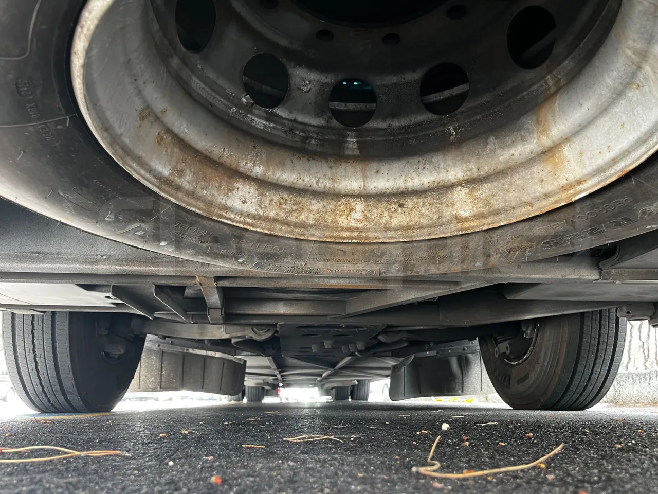 Iveco Magelys - front undercarriage from front