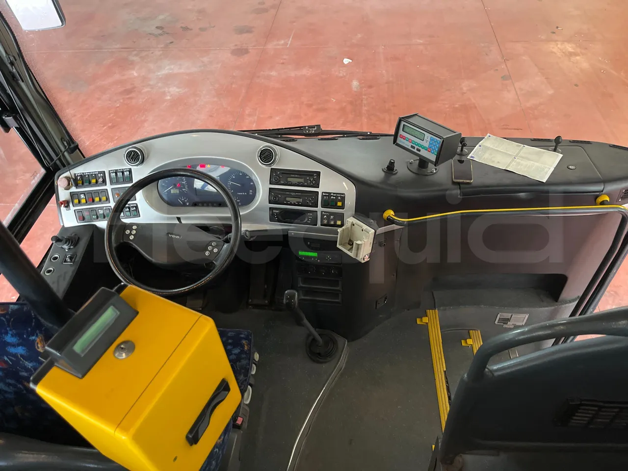 Temsa Safari - handrails photo