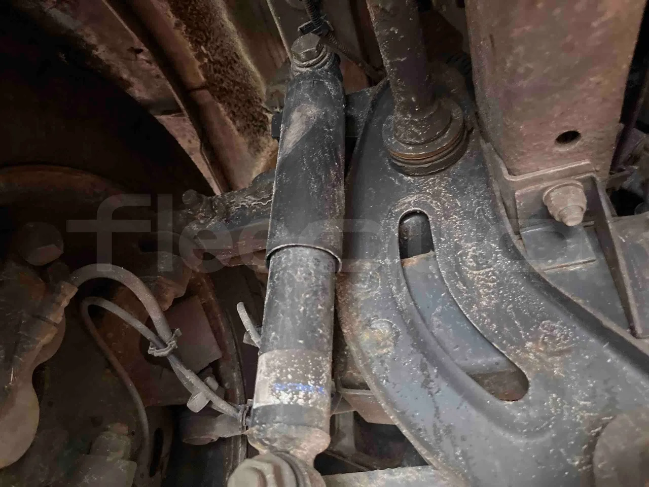 Iveco Daily A50/E4/20/C - Euro4 - 130kW - 6.948mt - front discs left