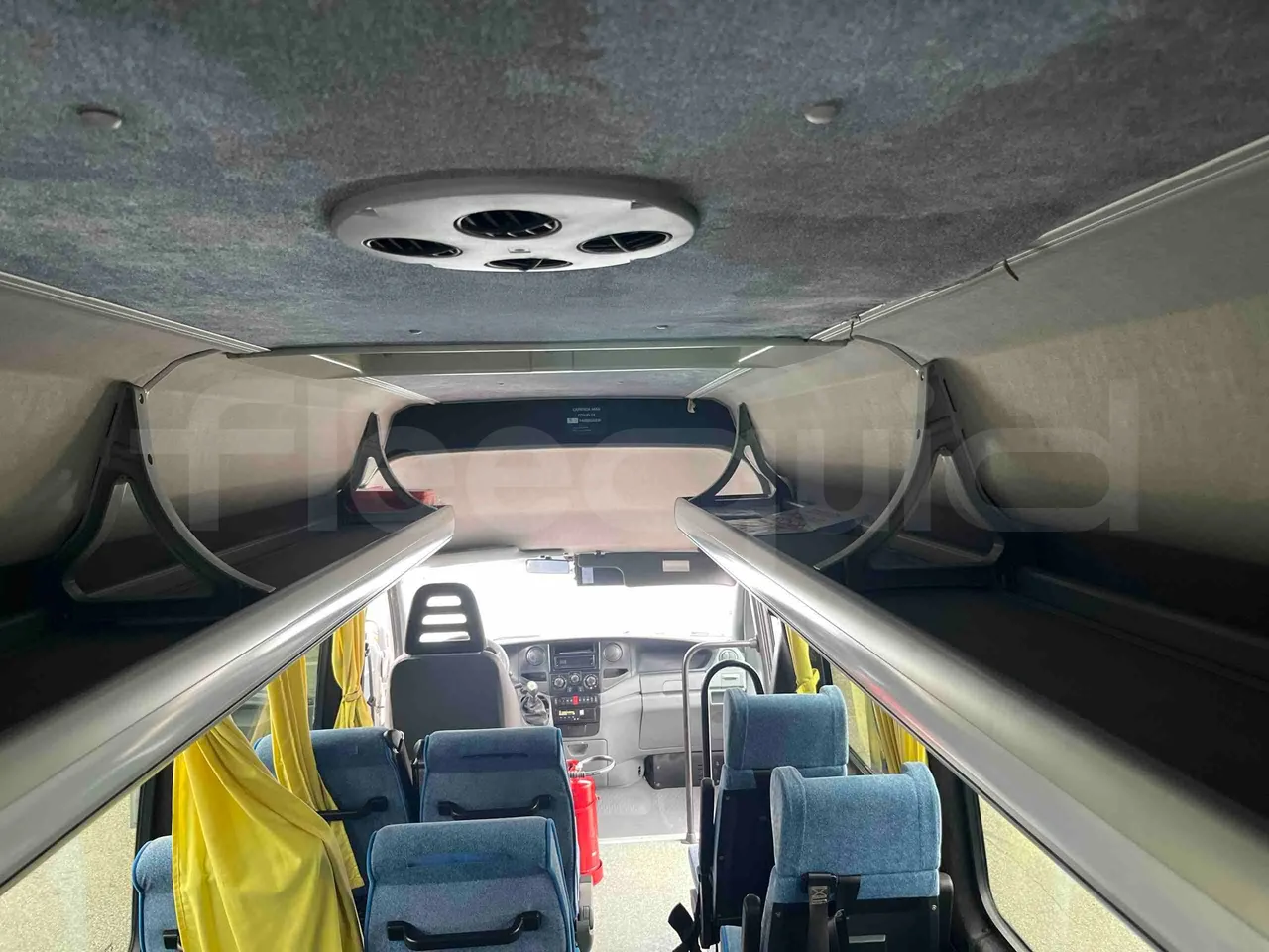 Iveco Daily A50/E4/20/C - Euro4 - 130kW - 6.948mt - handrails photo