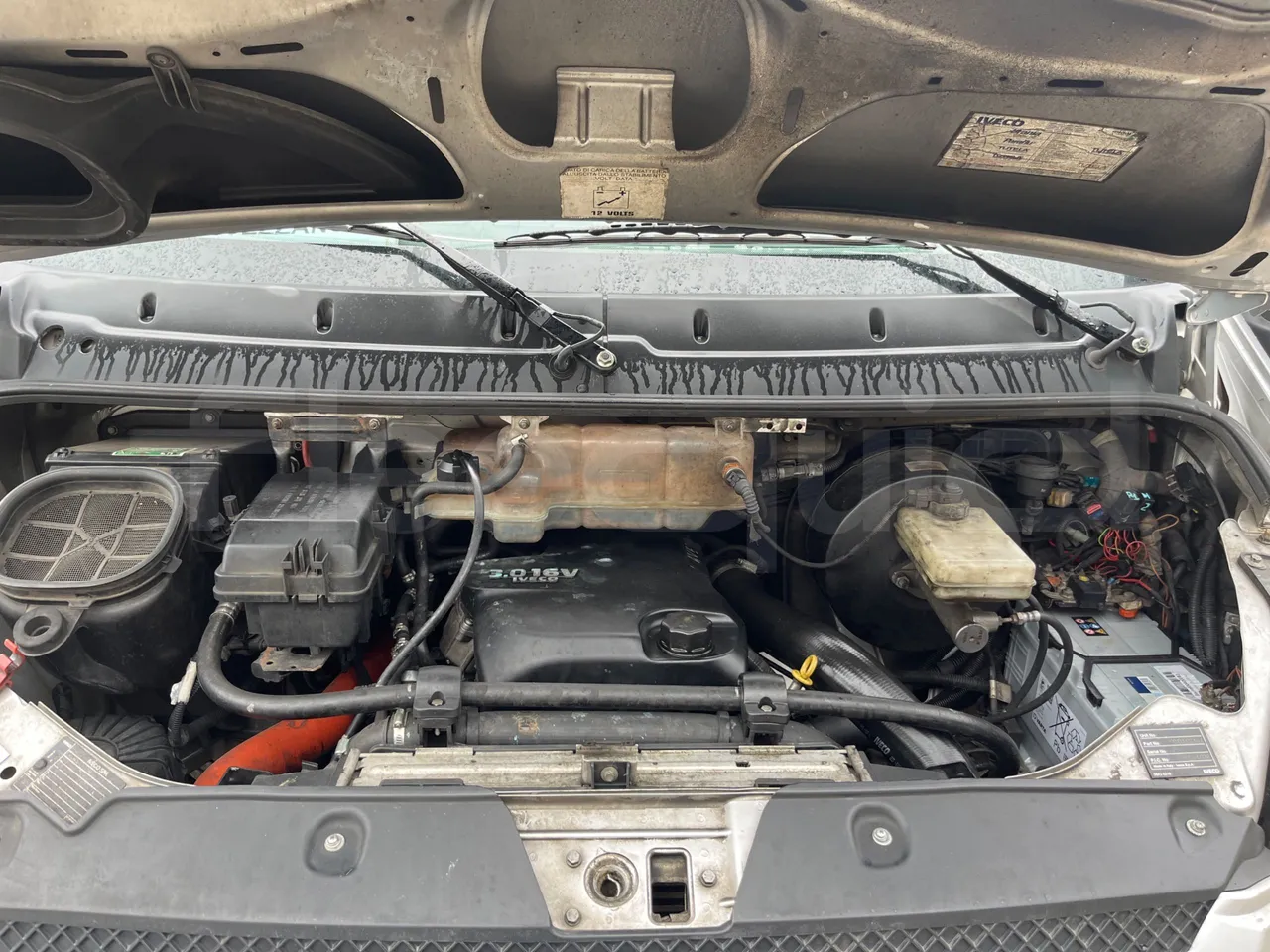 Iveco Daily A50/E4/20/C - Euro4 - 130kW - 6.948mt - rear hatch open