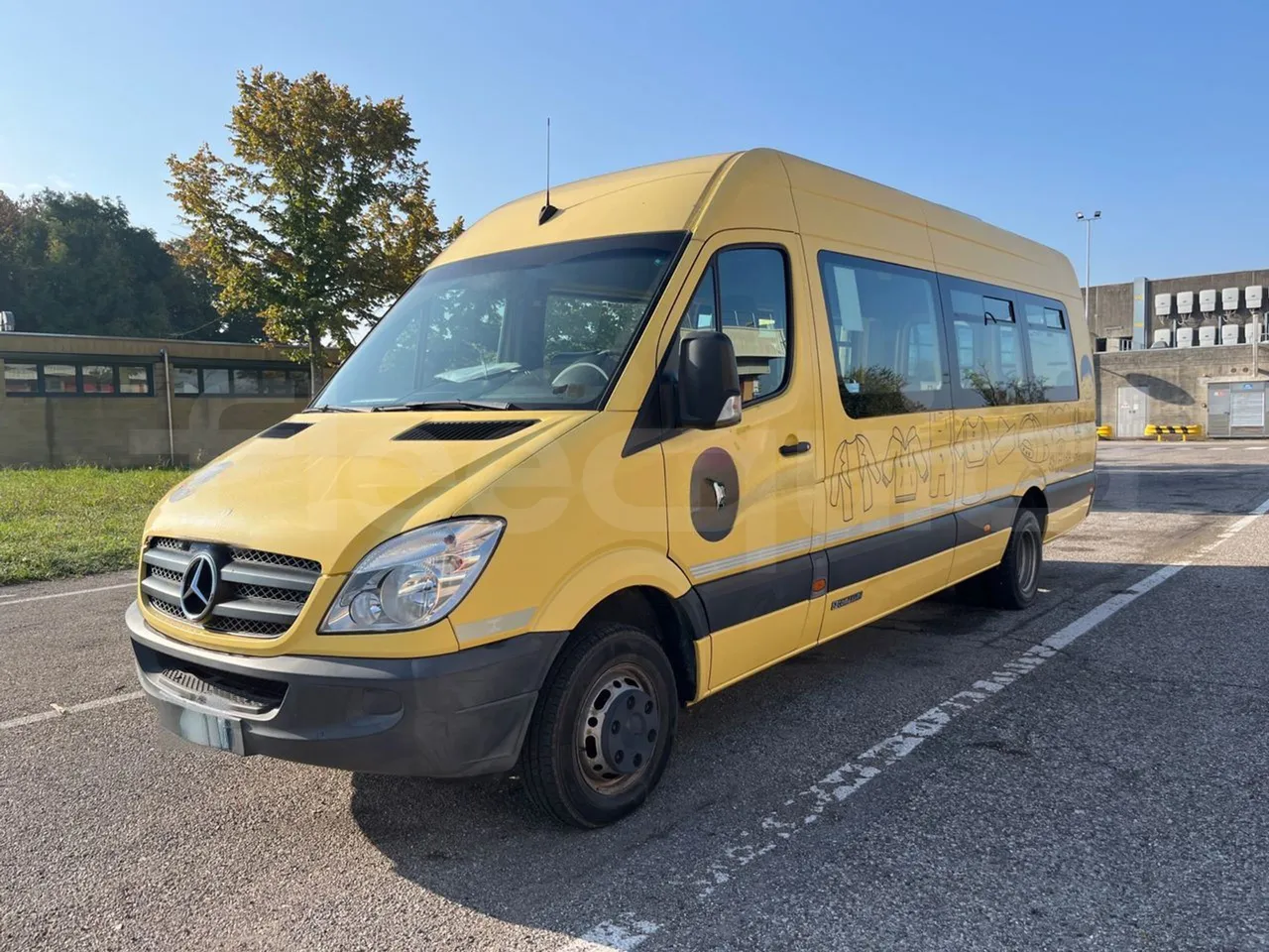 Mercedes-Benz Sprinter 518CDI f 50 - EUR4 - 135kW - 7.345m Tomassini - 3/4 front left